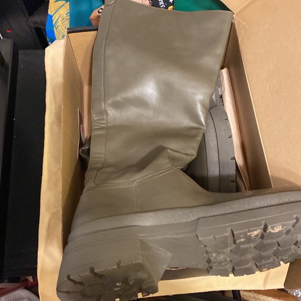 Army green knee high boots size 39/8.5 - Picture 3 of 6